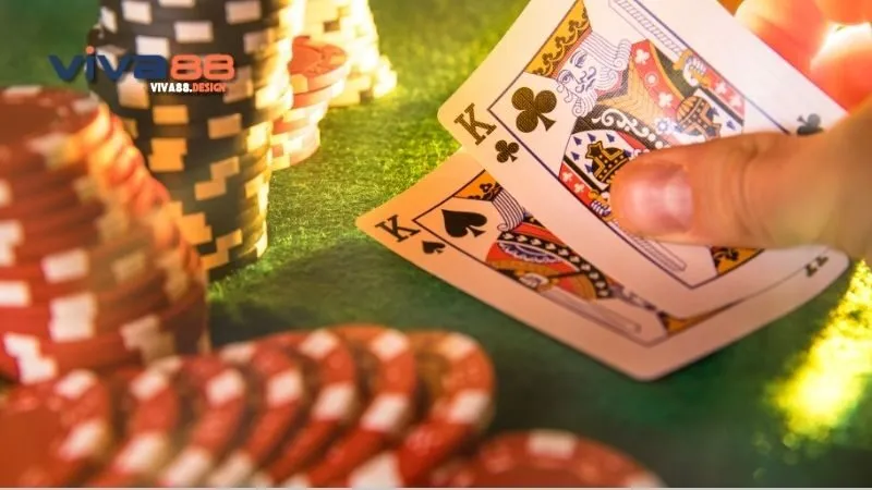 Những thuật ngữ trong Poker - Khám Phá Thế Giới Đầy Hấp Dẫn Của Trò Chơi Bài 4 nhung-thuat-ngu-trong-poker-thuat-ngu